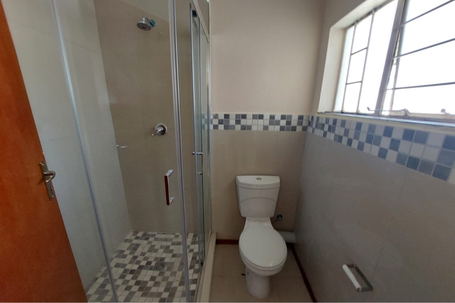 7 Bedroom Property for Sale in Parow Valley Western Cape